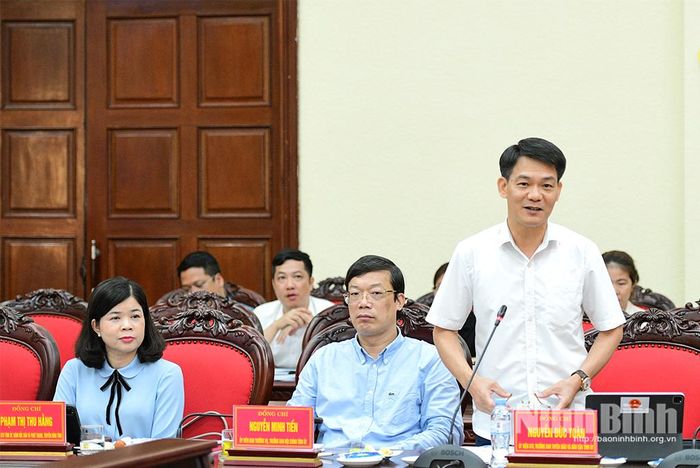 Đồng chí Nguyễn Đức Toàn, Ủy viên Ban Thường vụ Tỉnh ủy, Trưởng Ban Tuyên giáo và Dân vận Tỉnh ủy phát biểu tại hội nghị.