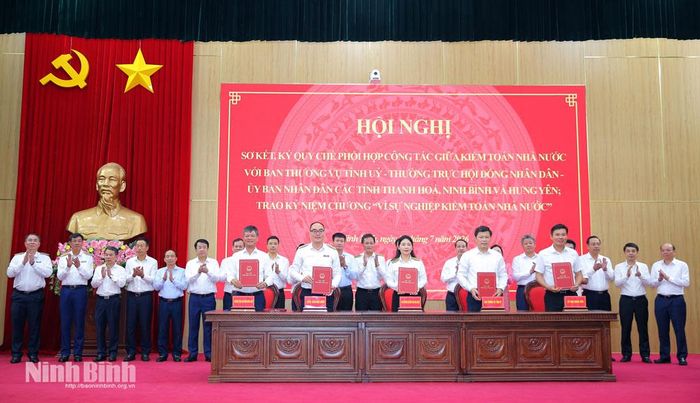 Ký kết Quy chế phối hợp giữa Kiểm toán Nhà nước và tỉnh Hưng Yên.
