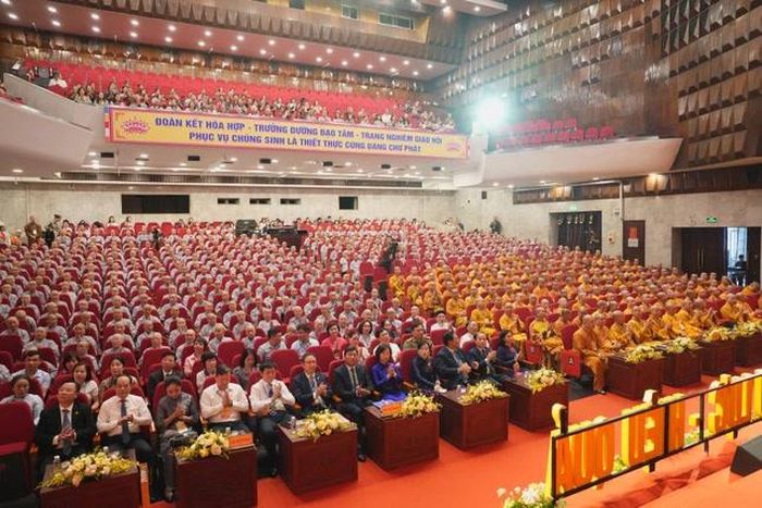 Quang cảnh đại hội