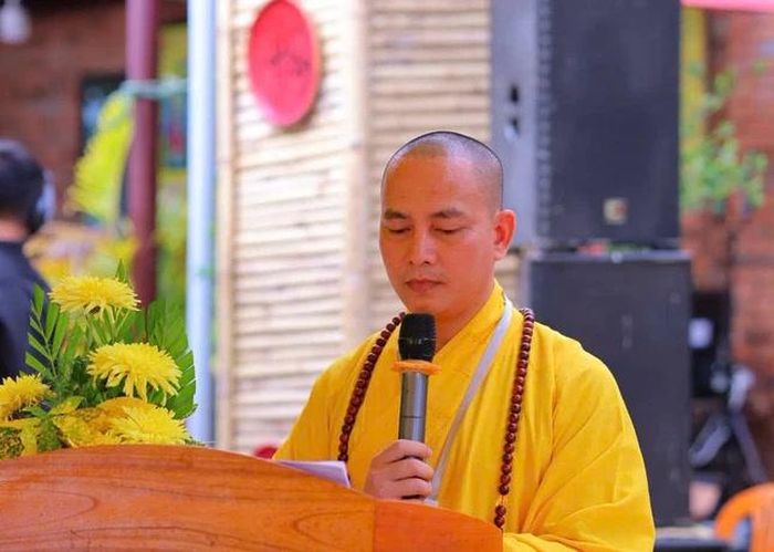 Đại đức Thích Thiện Tư phát biểu khai mạc