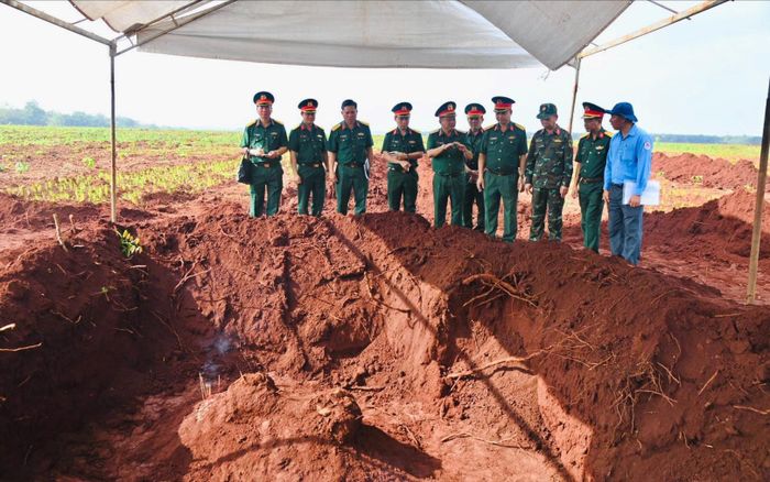 TP. Đồng Nai phát hiện hai vị trí có hài cốt liệt sĩ và nhiều di vật tại xã Minh Đức. Ảnh: Văn Chung