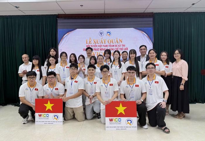 Lễ xuất quân của đội tuyển Việt Nam.