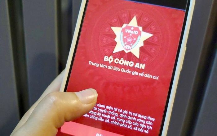 Công dân hoàn thành việc tích hợp thông tin đúng sẽ được hưởng các chính sách miễn giảm lệ phí hành chính. Ảnh minh họa.