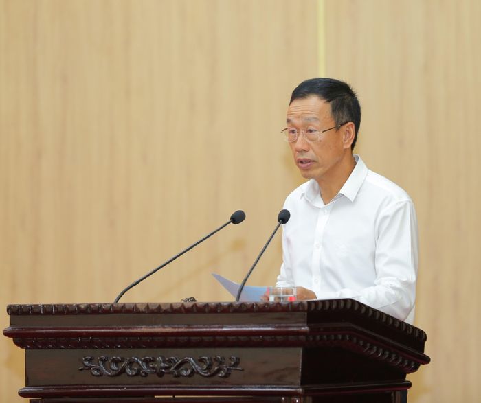 Phó Chủ tịch UBND tỉnh Thanh Hóa Lê Quang Hùng phát biểu tại Hội nghị. Ảnh: Diệu Thiện
