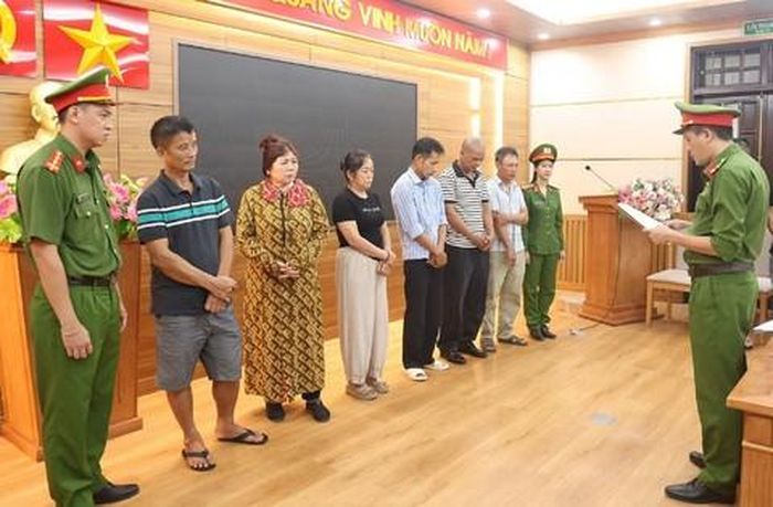 Cơ quan CSĐT Công an tỉnh Quảng Trị khởi tố các bị can.