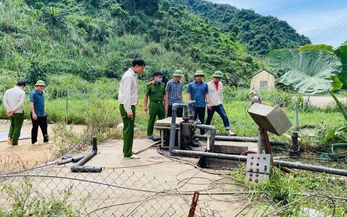 Hiện trường nơi xảy ra vụ tai nạn lao động khiến 5 người chết, 2 người bị thương.