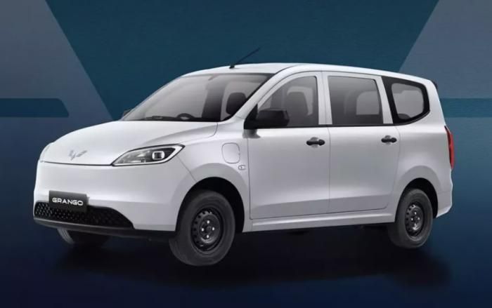 Wuling Grango.