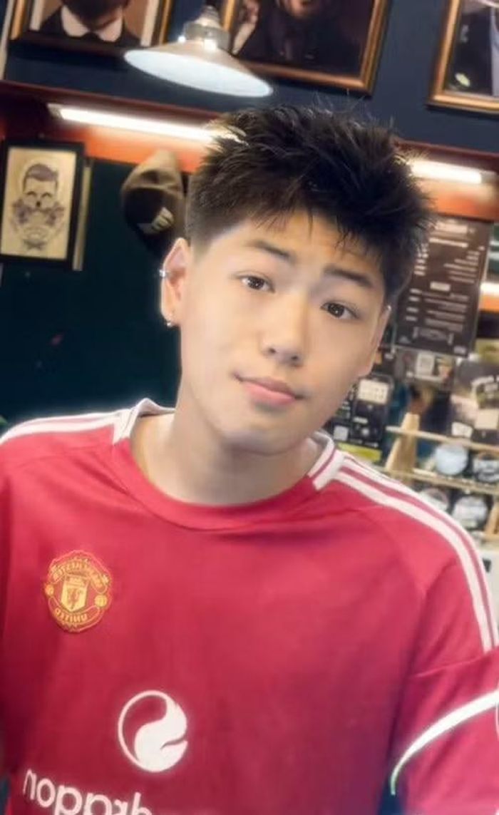 Giao diện mới của Bánh Mì - con trai Lâm Vỹ Dạ gây chú ý. Nguồn: @enjoyhaircut3