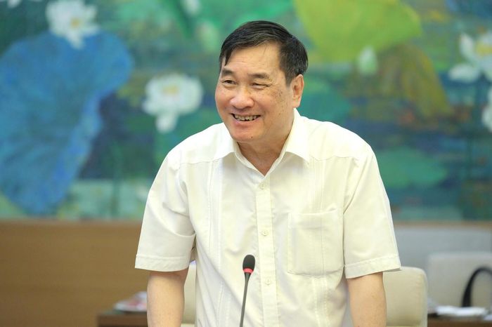 GS. VS Đào Trọng Thi.
