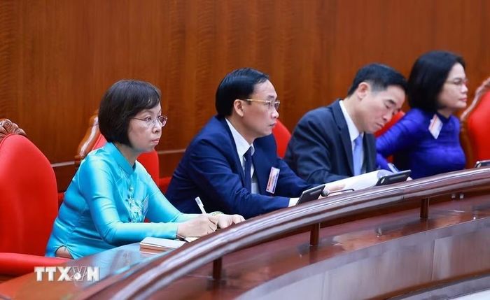 Các đại biểu khách mời tham dự phiên khai mạc Hội nghị lần thứ 3 Ban Chấp hành Trung ương Đảng khóa XIV. Ảnh: Dương Giang/TTXVN.