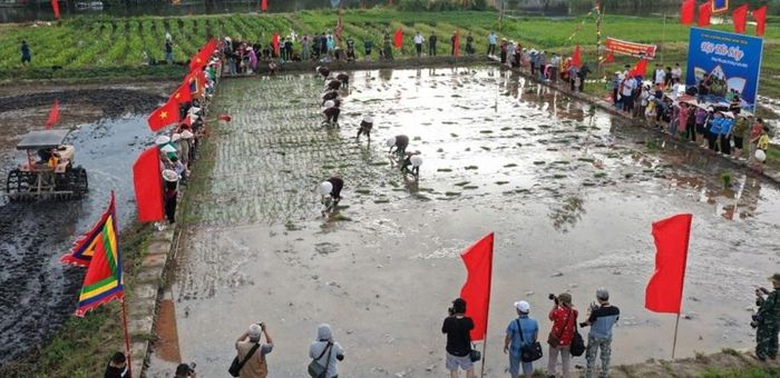Quảng Ninh tổ chức Lễ hội xuống đồng - Di sản văn hóa phi vật thể quốc gia. Ảnh: Q.N