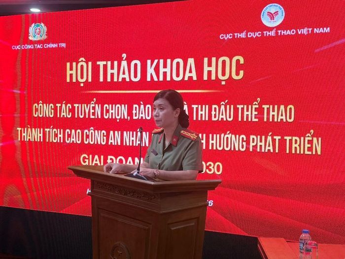 Phó Cục trưởng Cục Công tác Chính trị, Đại tá Nguyễn Thị Thúy Thanh phát biểu khai mạc Hội thảo