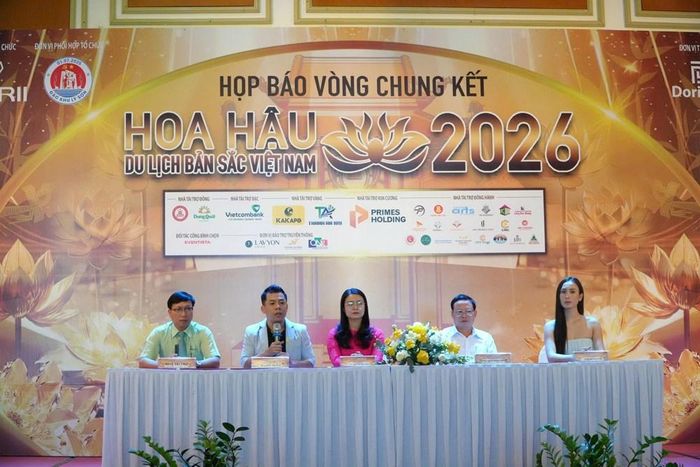 Họa sĩ, đạo diễn, nhà thiết kế Tạ Linh Nhân, Trưởng Ban Tổ chức, giới thiệu điểm nhấn của mùa giải năm 2026