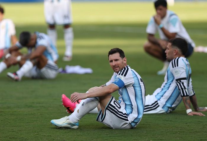 Lionel Messi chia tay World Cup 2026 trong tiếc nuối khi anh không thể hoàn thành giấc mơ đưa đội nhà lần thứ 2 liên tiếp vô địch bóng đá thế giới. (Ảnh: THX/TTXVN)