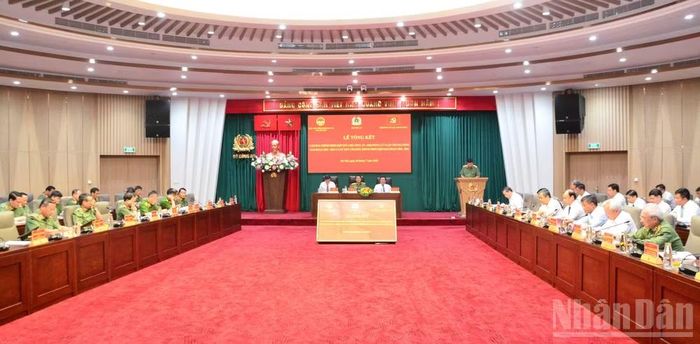 Chương trình ký kết phối hợp giai đoạn 2026-2031 giữa Bộ Công an và Hội đồng Lý luận Trung ương. (Ảnh: PHẠM CƯỜNG)