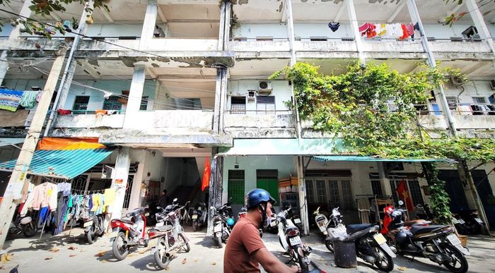 Chung cư Thuận Phước - một trong ba khu chung cư thuộc diện thu hồi để di dời, phá dỡ do không còn bảo đảm an toàn sử dụng.