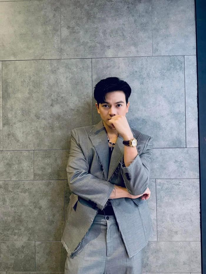 Một chiếc đồng hồ khác trong bộ sưu tập của Lê Xuân Tiền đến từ thương hiệu Patek Philippe có giá hơn 8 tỷ đồng.