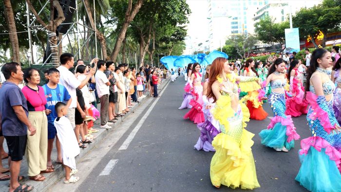 Festival Biển Khánh Hòa thu hơn 1.300 tỷ đồng từ du lịch