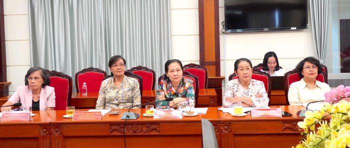 Các đại biểu dự hội thảo. Ảnh: PHƯƠNG UYÊN