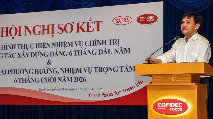  Ông Đoàn Văn Nam, Giám đốc Công ty COFIDEC phát biểu tại hội nghị. Ảnh: SATRA 