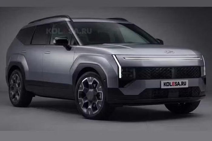 Tại thị trường Mỹ, Tucson hiện là mẫu xe có doanh số cao nhất của Hyundai. Tuy nhiên, Tucson hiện đang phải cạnh tranh với hàng loạt đối thủ đáng gờm cùng phân khúc như Toyota RAV4, Honda CR-V, Subaru Forester, Mazda CX-50, Chevrolet Equinox hay Nissan Rogue.