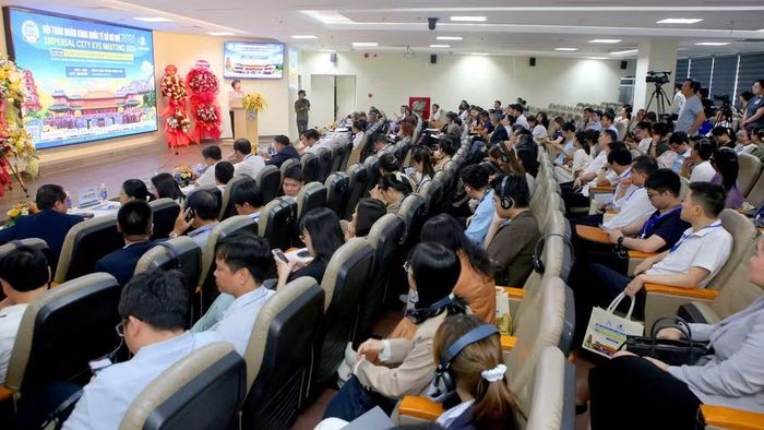 Có 10 phiên chuyên môn chuyên sâu về nhãn khoa tại Hội thảo quốc tế.