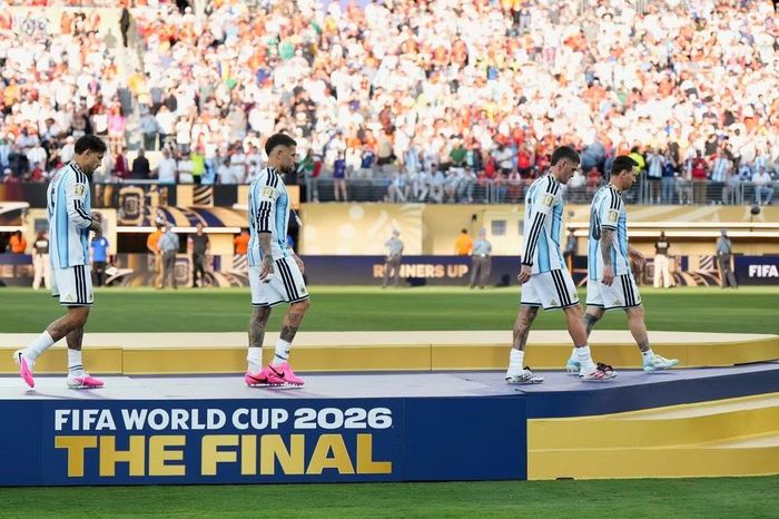 Đội tuyển Argentina không thể bảo vệ thành công ngai vàng