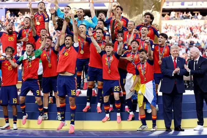 Bàn thắng duy nhất của Ferran Torres ở hiệp phụ thứ 2 đã giúp đội tuyển Tây Ban Nha vượt qua Argentina để giành ngôi vô địch World Cup 2026 trên đất Mỹ.