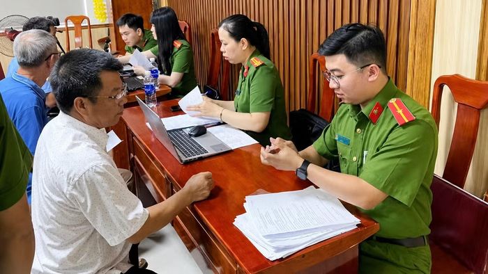 Công an tỉnh Quảng Trị đã thành lập 4 tổ thu nhận mẫu tại các điểm cố định ở công an cấp xã.