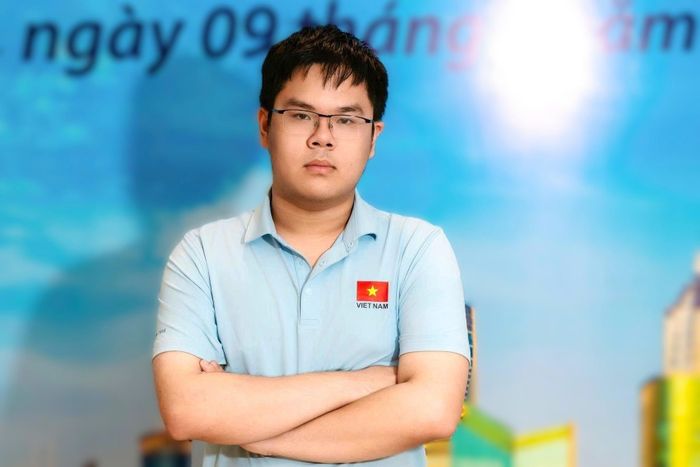 Nguyễn Đình Tùng giành Huy chương Vàng Olympic Toán quốc tế năm 2026 với điểm số cao nhất đoàn Việt Nam. Ảnh: NVCC