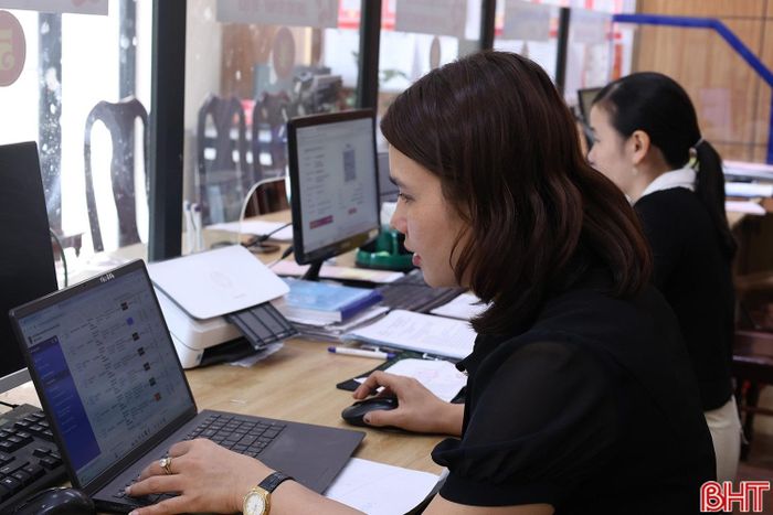 Hà Tĩnh mới có 24/69 xã, phường bố trí được cán bộ có trình độ chuyên môn công nghệ thông tin phụ trách lĩnh vực chuyển đổi số.