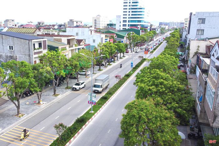 Tuyến đường Nguyễn Du khang trang, hiện đại.