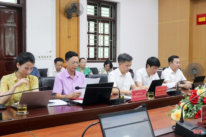 Đại biểu tham dự hội nghị.