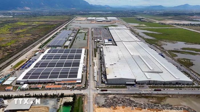 Nhà máy sản xuất ô tô điện VinFast tại Khu kinh tế Vũng Áng. (Ảnh: Hữu Quyết/TTXVN)