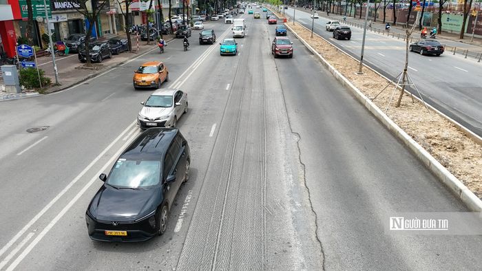 Trước thực trạng này, người dân mong muốn các đơn vị thi công sớm hoàn thiện việc hoàn trả mặt đường, khắc phục triệt để các điểm xuống cấp để đảm bảo an toàn giao thông và chất lượng hạ tầng sau khi các dự án hoàn thành.