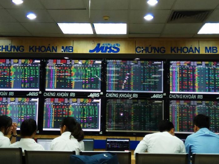 Chứng khoán giảm sâu, quỹ mở vẫn là điểm tựa cho nhà đầu tư dài hạn. Ảnh minh họa: Văn Giáp/BNEWS/TTXVN
