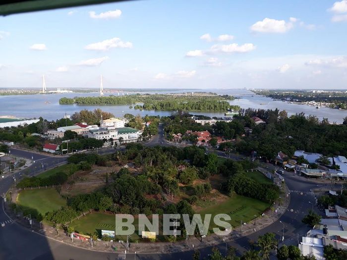 Việc đẩy nhanh tiến độ giải ngân vốn đầu tư công vừa góp phần cải thiện thứ hạng, vừa góp phần tăng trưởng GRDP cho thành phố trong năm 2026. Ảnh minh họa: BNEWS/TTXVN