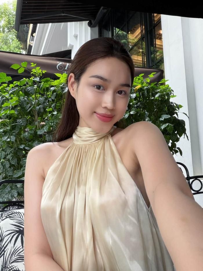 Đỗ Thị Hà hiếm hoi mới đăng ảnh đời thường ở trên mạng xã hội. Ảnh: FBNV