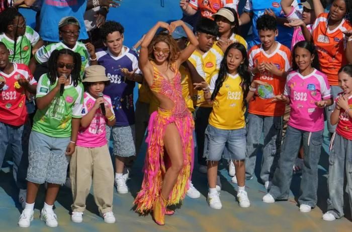 Shakira là một trong những nghệ sĩ Latin thành công nhất mọi thời đại với hơn ba thập kỷ hoạt động nghệ thuật. Ảnh: Getty Images