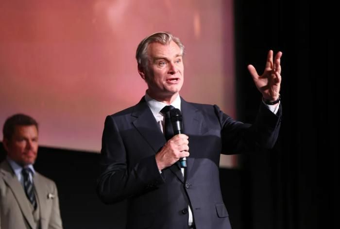 Đạo diễn Christopher Nolan phát biểu tại sự kiện ra mắt bom tấn sử thi The Odyssey. Ảnh: Universal Pictures