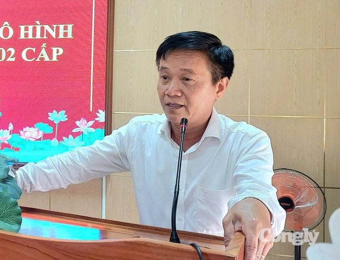 Ông Nguyễn Tuấn Anh - Bí thư Đảng ủy, Chủ tịch HĐND xã Vĩnh Hưng.