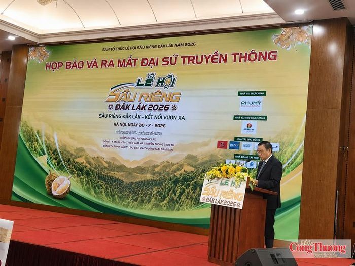 Ông Đào Mỹ - Phó Chủ tịch UBND tỉnh Đắk Lắk, Trưởng ban Tổ chức Lễ hội Sầu riêng Đắk Lắk năm 2026 phát biểu tại sự kiện.