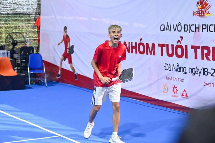 Đoàn Ngọc Phúc xuất sắc giành HCV ở nội dung đơn nam U18. Ảnh: Pickleball Việt Nam