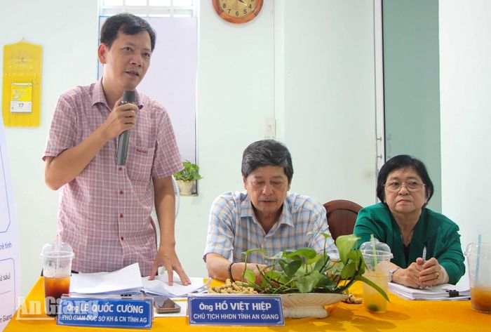 Phó Giám đốc Sở Khoa học và Công nghệ tỉnh An Giang Lê Quốc Cường nêu mục đích, ý nghĩa của chính sách hỗ trợ doanh nghiệp.