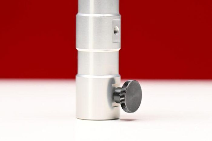 Thiết kế 12 điểm gắn giúp Spectra dễ dàng tích hợp vào các dàn khung (rig) phức tạp.