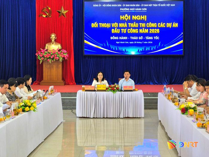 Quang cảnh hội nghị đối thoại. Ảnh: QUỐC TUẤN