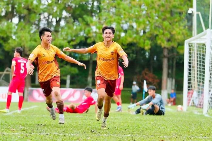 Đánh bại U17 PVF, U17 LPBank Hoàng Anh Gia Lai vẫn bị loại. Ảnh: Hoàng Tùng