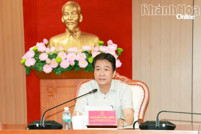Đồng chí Nguyễn Long Biên phát biểu tại buổi làm việc.