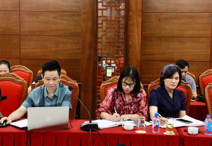 Các đại biểu dự hội nghị