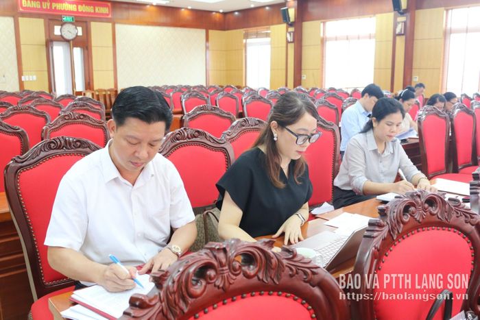 Các đại biểu tham dự hội nghị